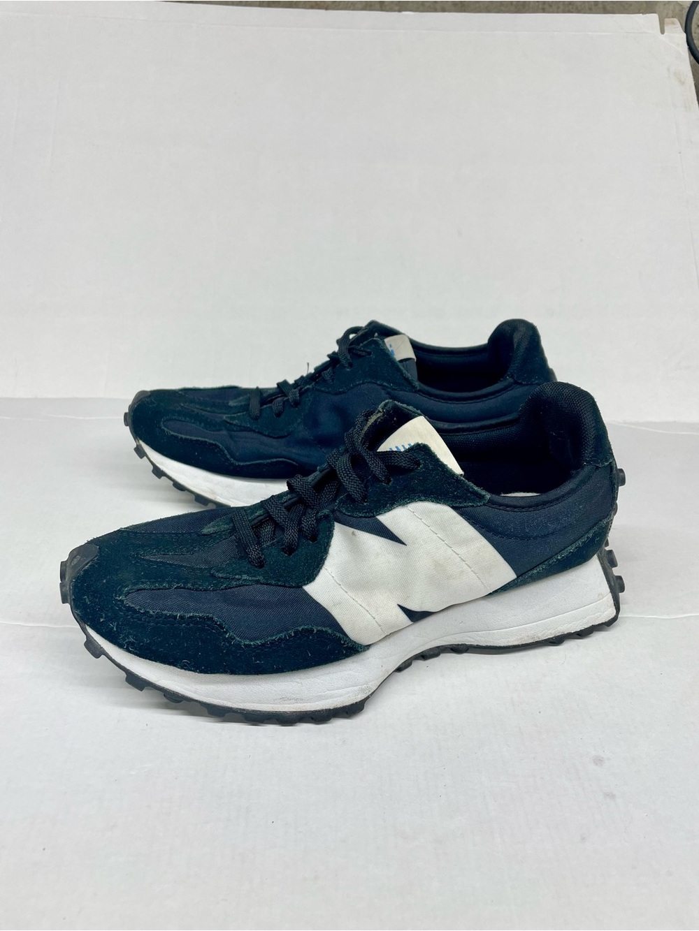 New Balance Black & White Trainer Sneakers